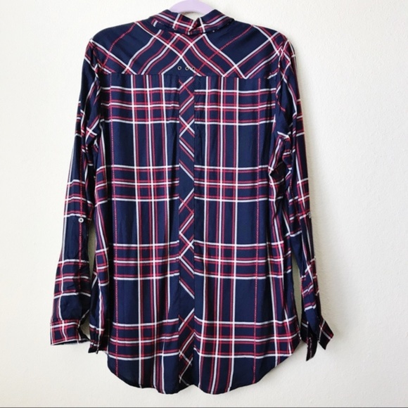 Westbound Blue Button Down Top Medium NWT - Picture 4 of 4